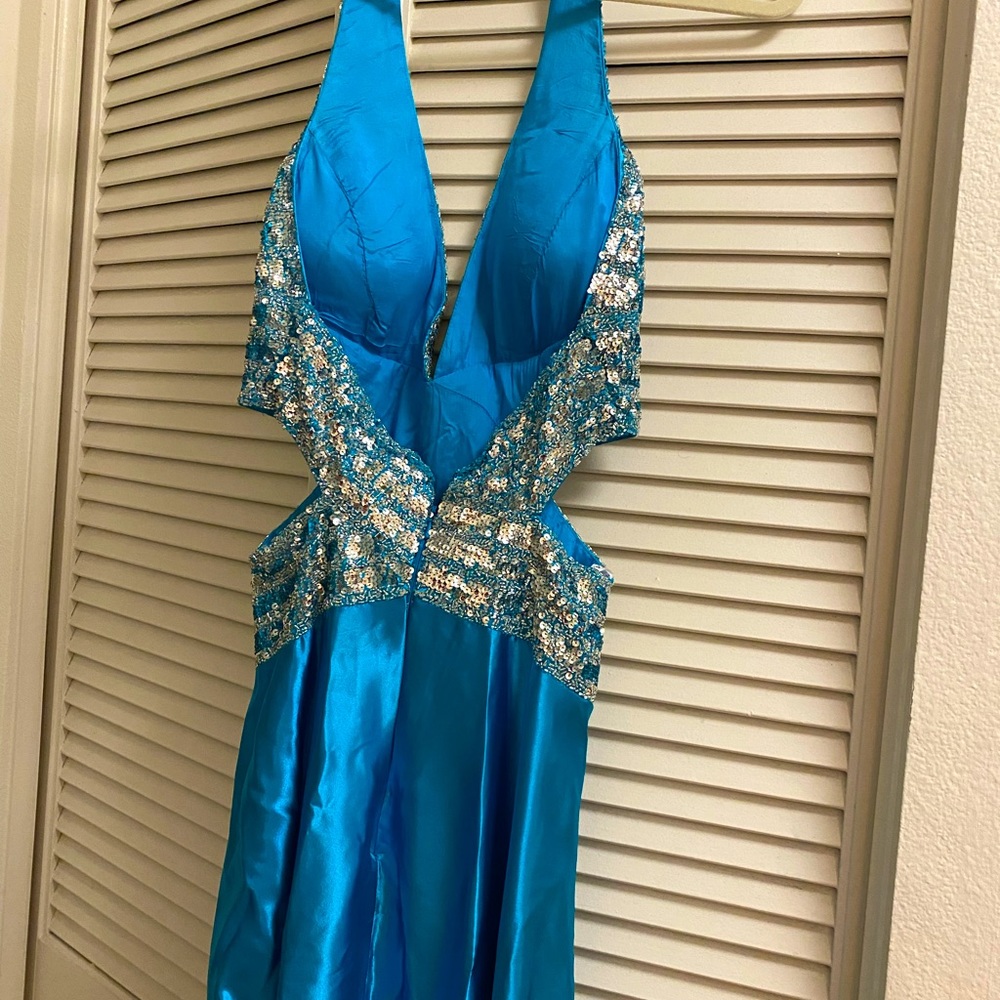 Gorgeous blue sequin top long dress